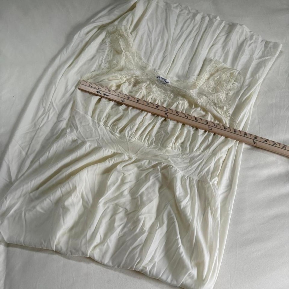 white lace maxi dress 70s white lace radcliffe maxi dress - Picture 3 of 5
